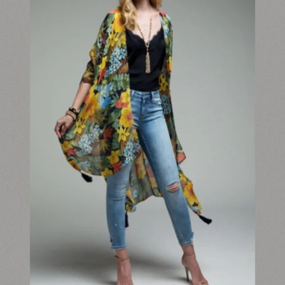 Daydream Floral Kimono NWT - Picture 7 of 11